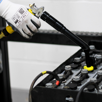 battery watering gun filling up batteries