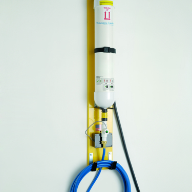 water deionizer system cartridge and wiring wall mounted